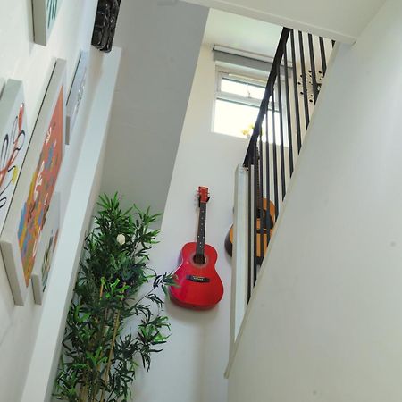Top Floor Apartment In Islington Londra Esterno foto